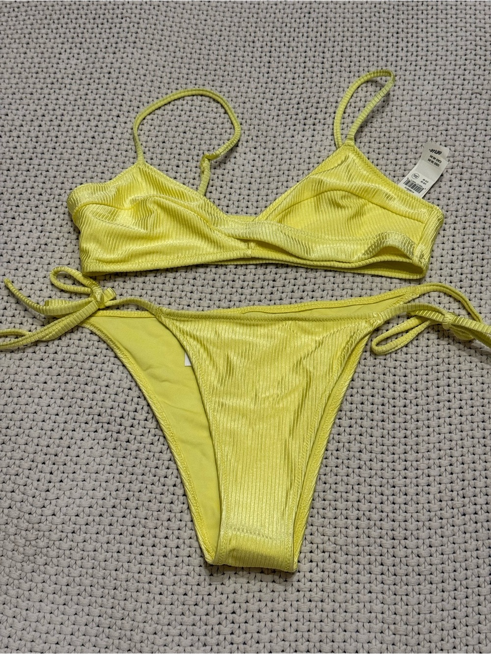 NWT Aerie Yellow Ribbed Bikini Set - Size Medium